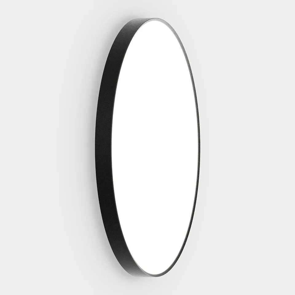 Indelague Rofy 60 posé en applique murale, cadre noir et diffuseur blanc