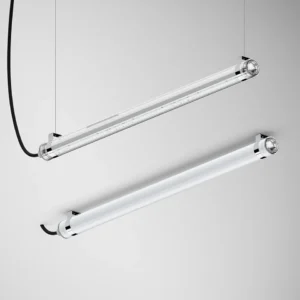 Deux luminaires tubulaires Indelague TTP 50 suspendus par câbles, tube de 52 mm de diamètre
